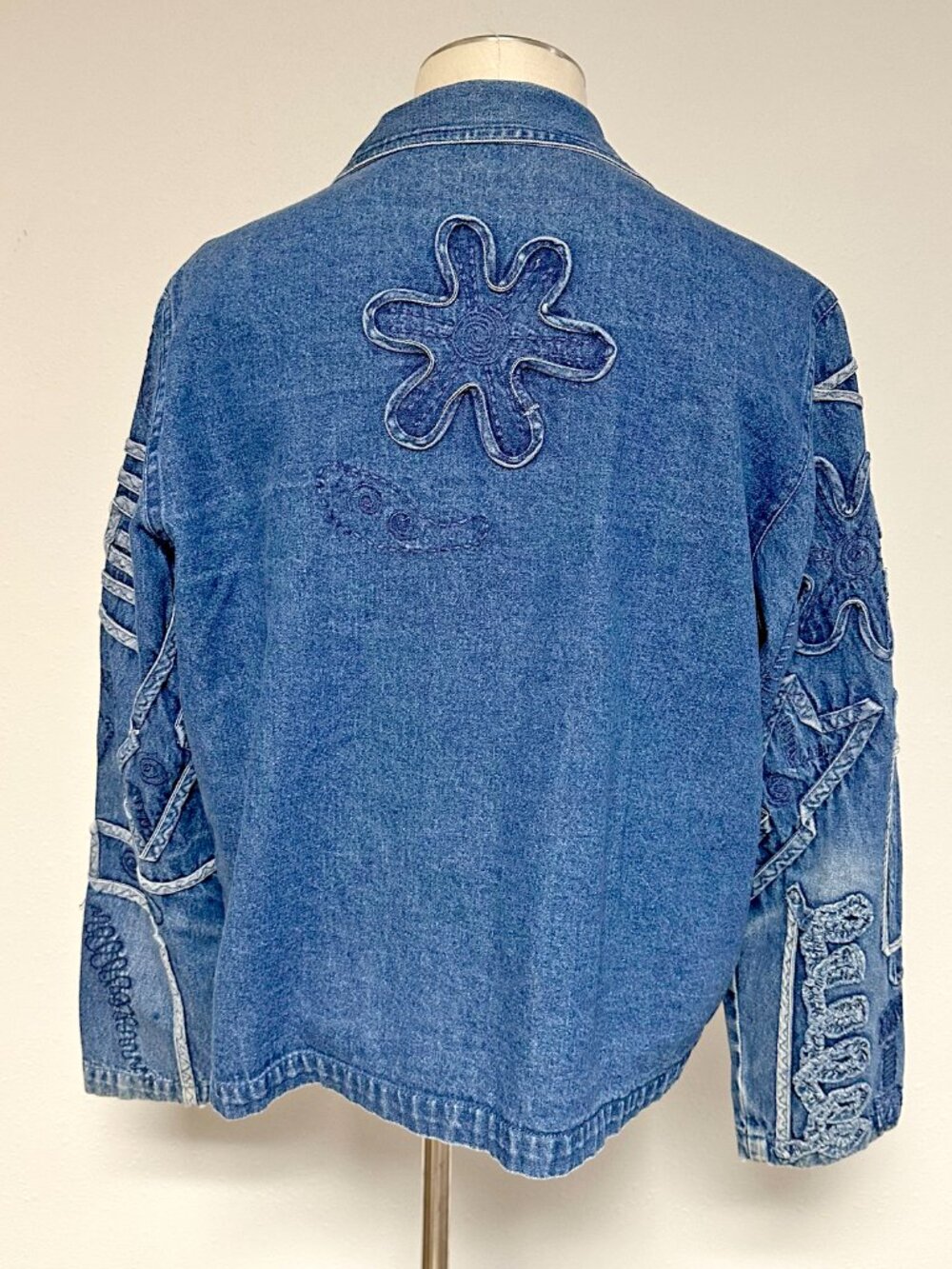 New Directions Art-to-Wear Jacket - Picture 3 of 12
